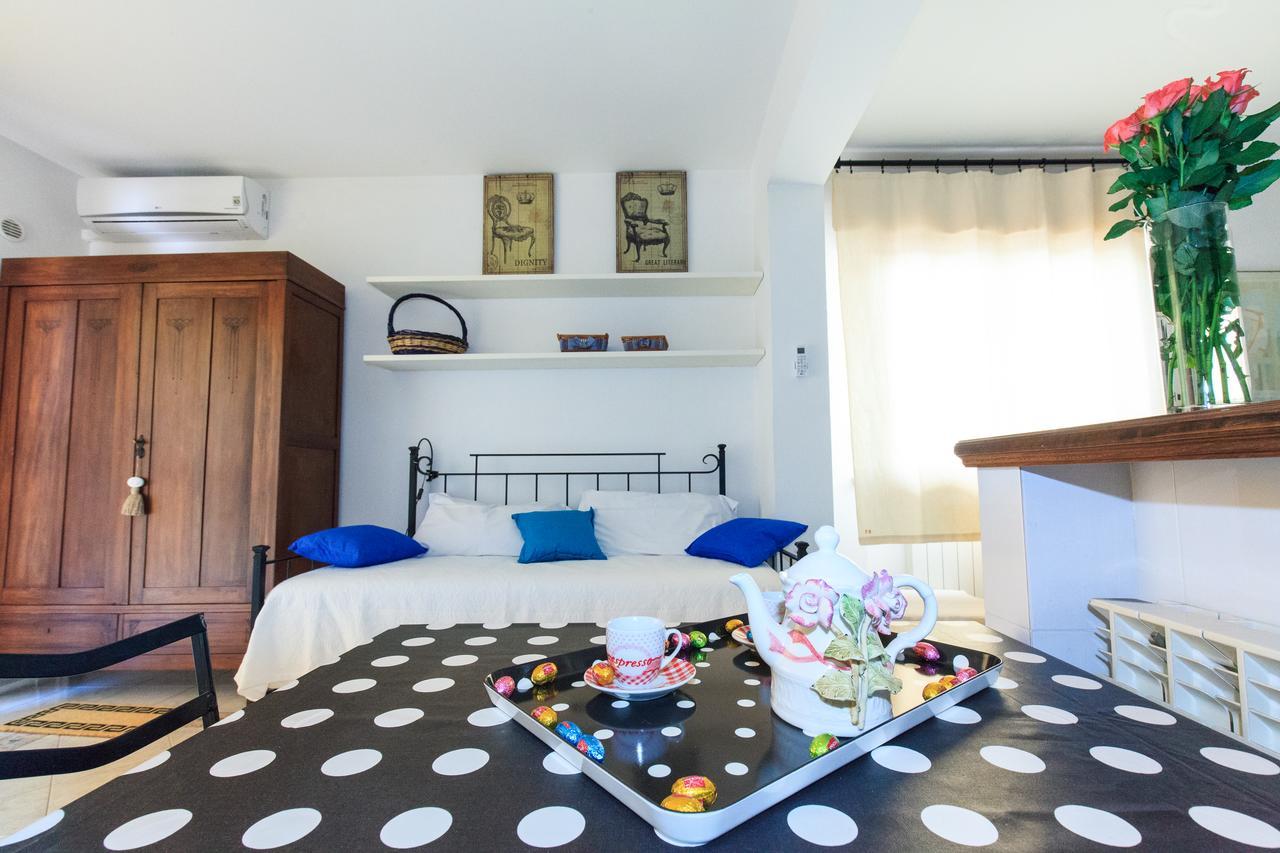 Domus Socolatae Apartments&Suites Follonica Ngoại thất bức ảnh