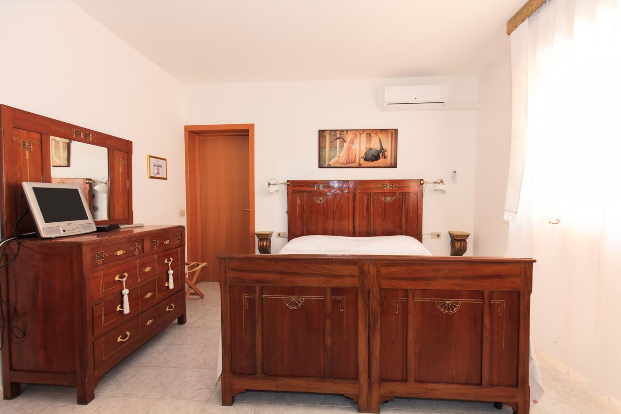 Domus Socolatae Apartments&Suites Follonica Ngoại thất bức ảnh