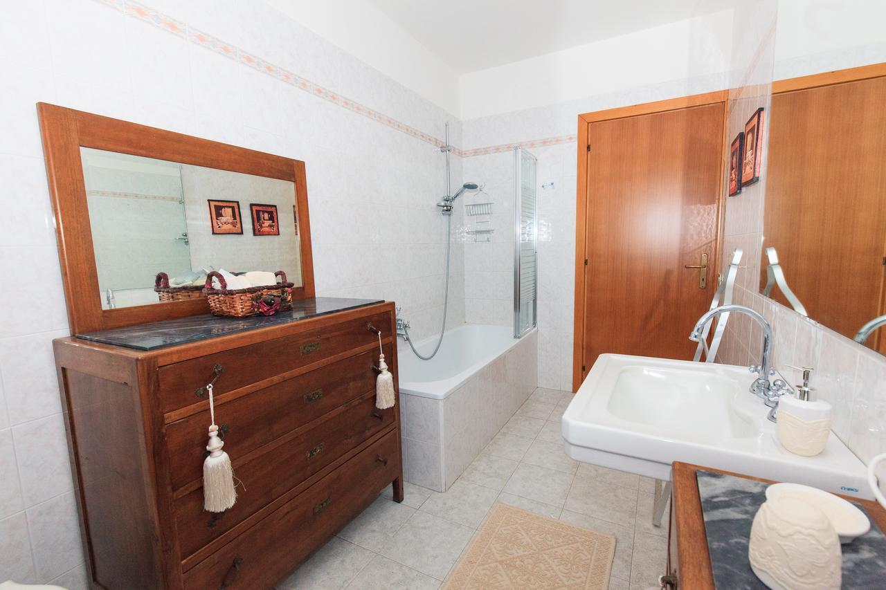Domus Socolatae Apartments&Suites Follonica Ngoại thất bức ảnh